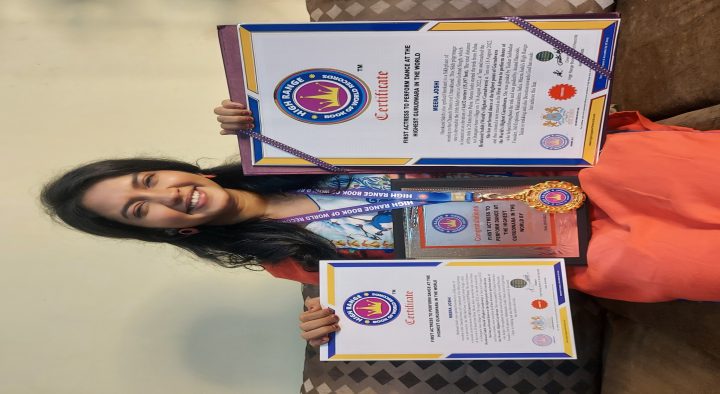 FIRST ACTRESS TO PERFORM DANCE AT THE HIGHEST GURUDWARA IN THE WORLD